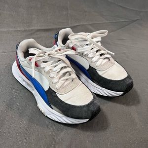 Puma sneakers / white red and blue / size 4.5Y
